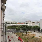 Modern & Bright Avenidas Novas By Homing Апартаменты